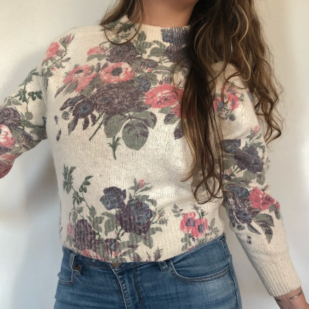 Vintage High Quality Turtleneck Floral Sweater